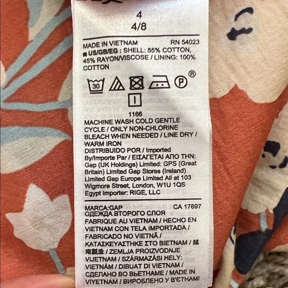 Like New! Gap Floral Maxi Skirt Ruffle in Size 4